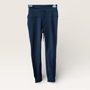 Avalanche Black Stretch Smooth Jogger Legging Size Small Outdoor Casual